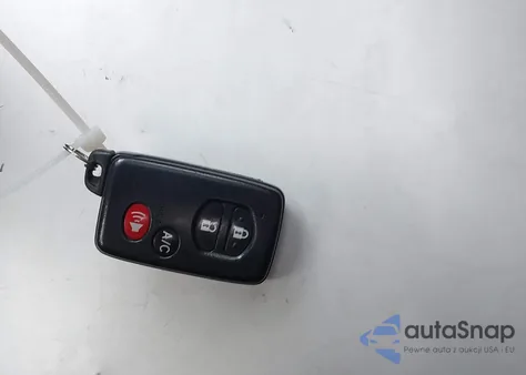 2013 Toyota Prius z USA, uszkodzony, nr VIN JTDKN3DUXD5594341